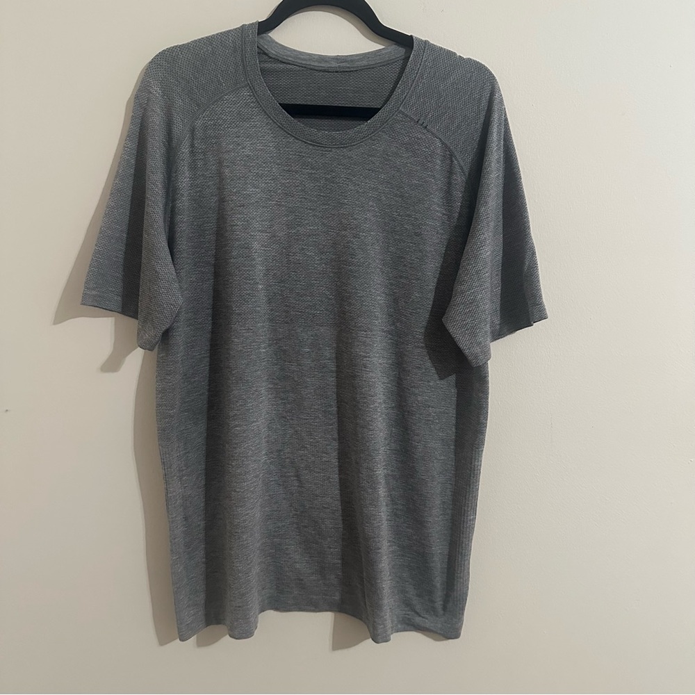 Lululemon Men’s Gray Metal Vent Tech Short Sleeve Tee Shirt XL